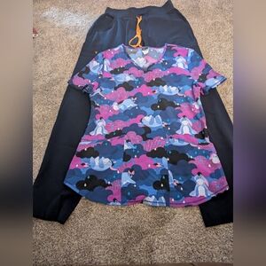 Ladies Disney Eeore Scrub Top & Black Pants EUC Size Small